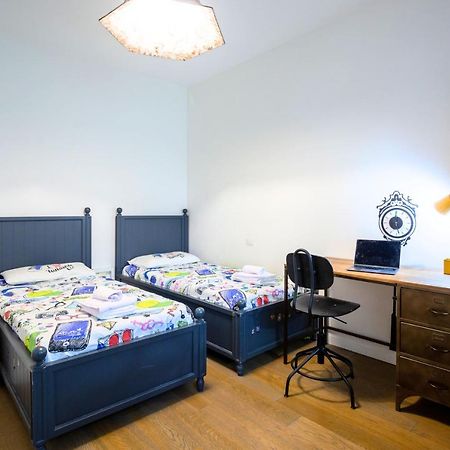 L'Oasi Della Pace - Confortevole E Vicino A Tutto Apartamento Chiaravalle Exterior foto